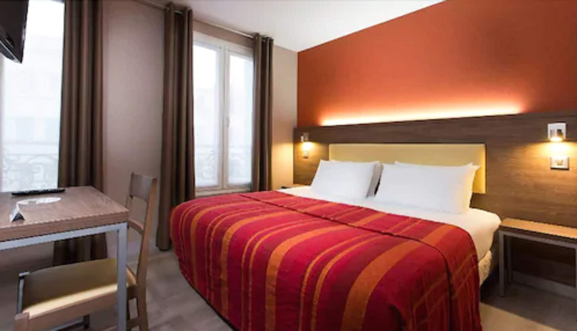 Hotel Des Pavillons Париж Екстериор снимка