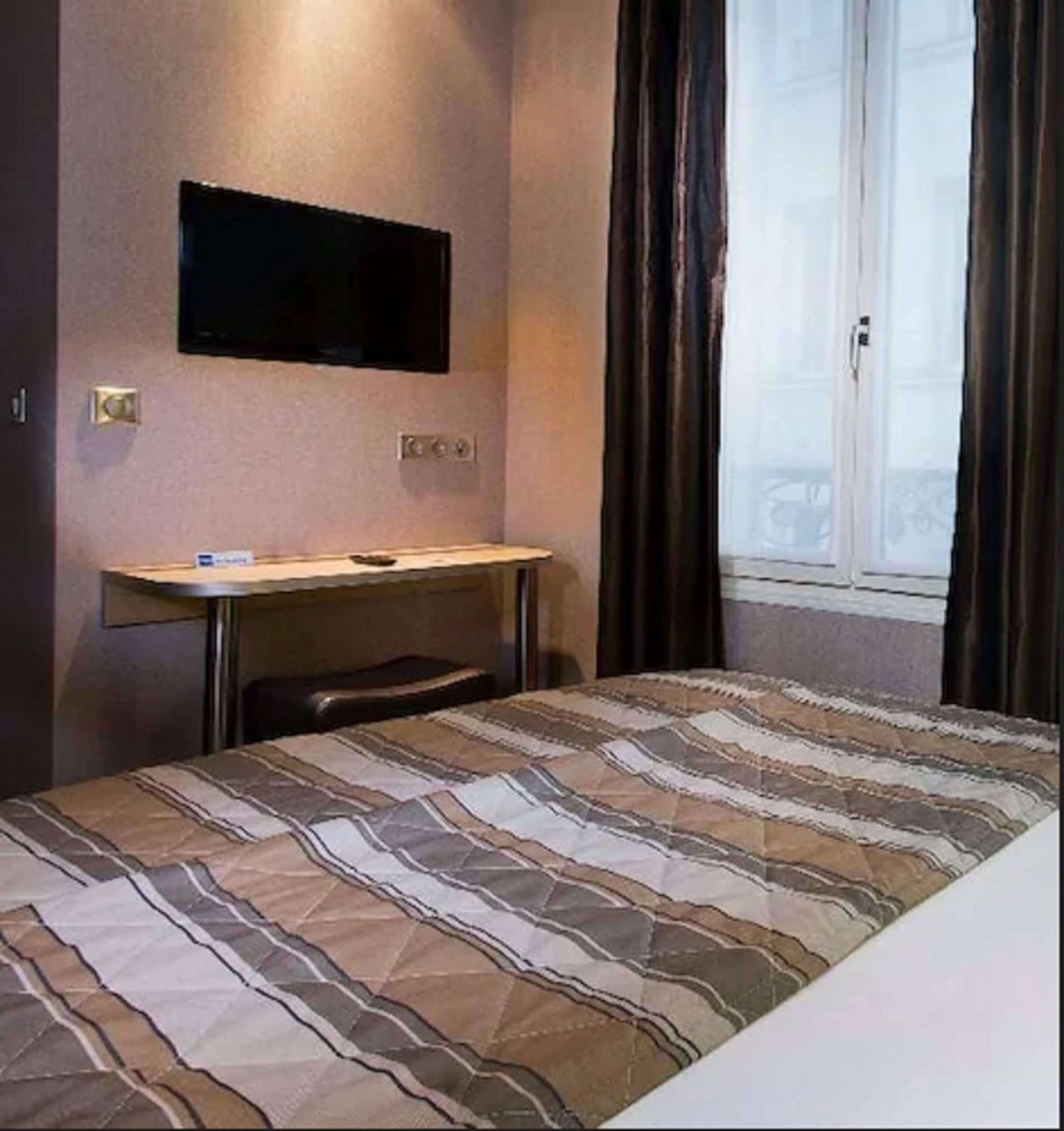 Hotel Des Pavillons Париж Екстериор снимка