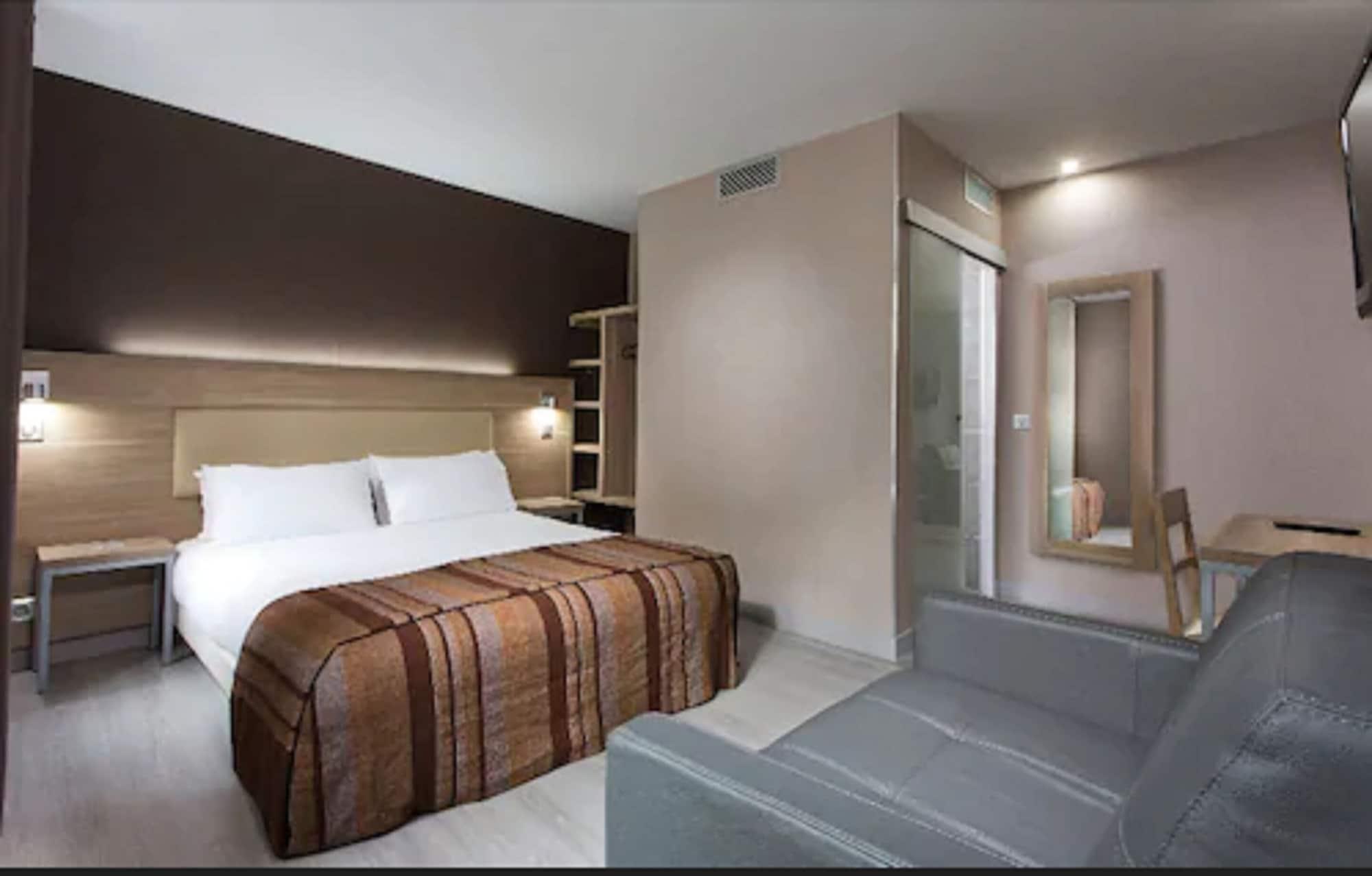Hotel Des Pavillons Париж Екстериор снимка
